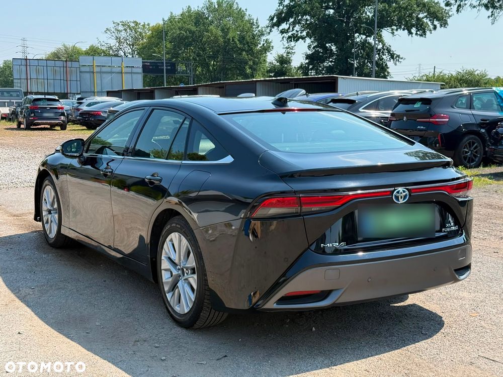 Toyota Mirai - 14