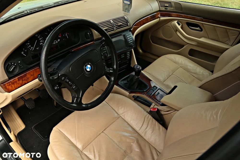 BMW Seria 5 535i - 20