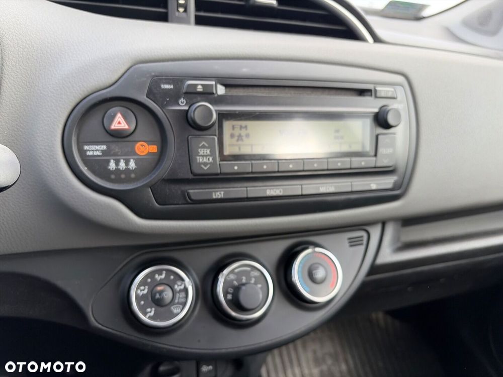 Toyota Yaris 1.0 Active - 21