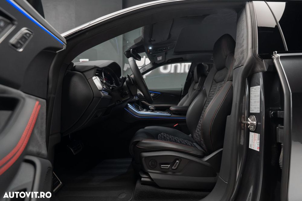 Audi RS Q8 - 15