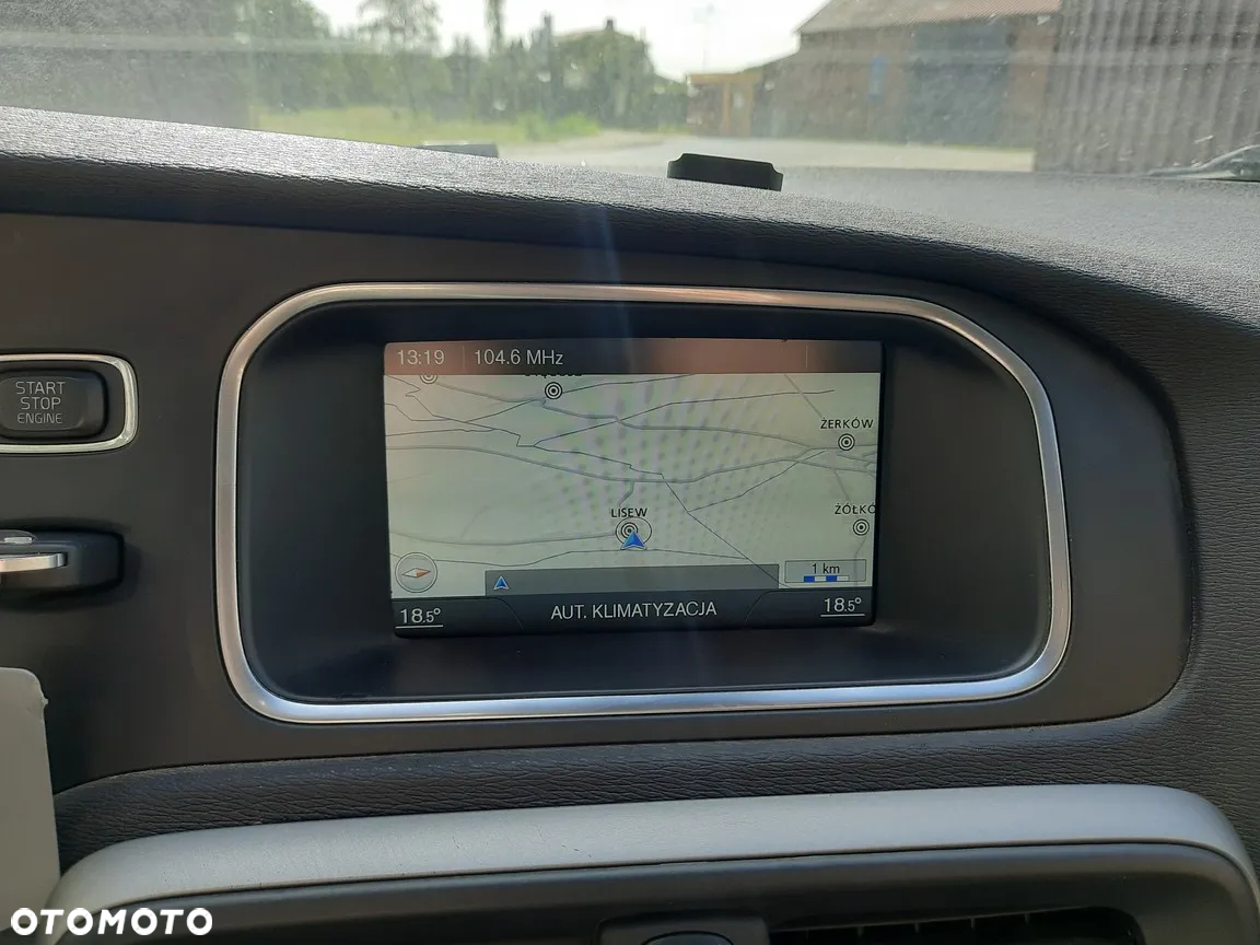 Volvo V40 D2 Powershift - 24
