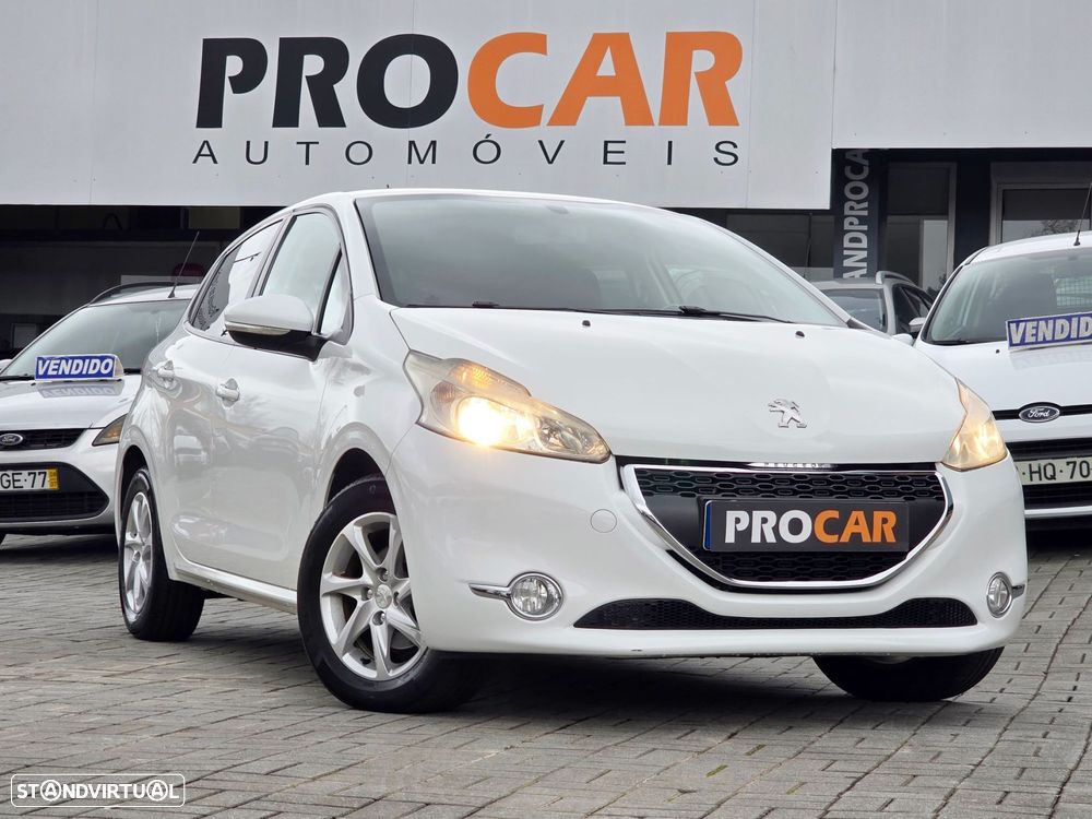Peugeot 208 1.4 HDi Access - 17