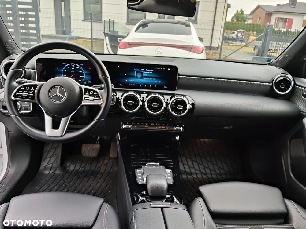 Mercedes-Benz Klasa A 200 Progressive 7G-DCT - 12