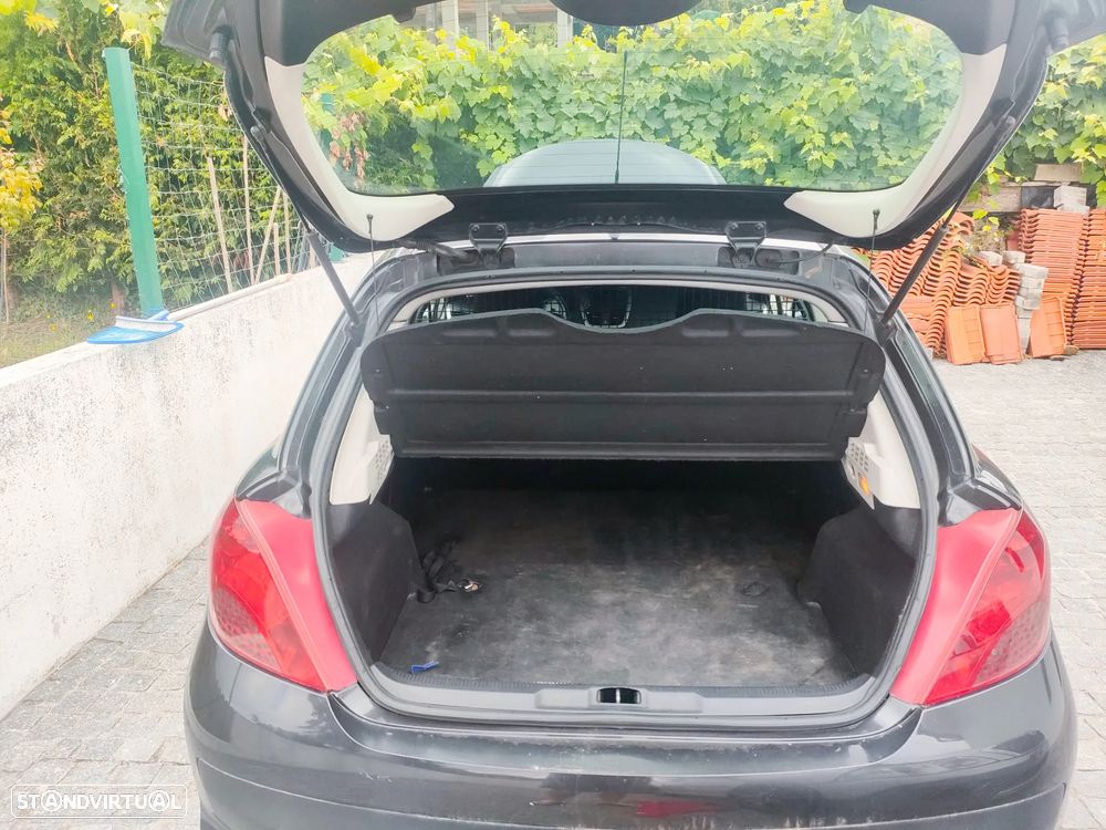 Peugeot 207 1.6 HDi Sport - 4