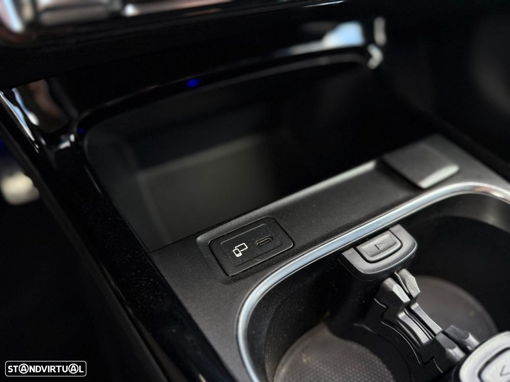 Mercedes-Benz A 250 e AMG Line - 51