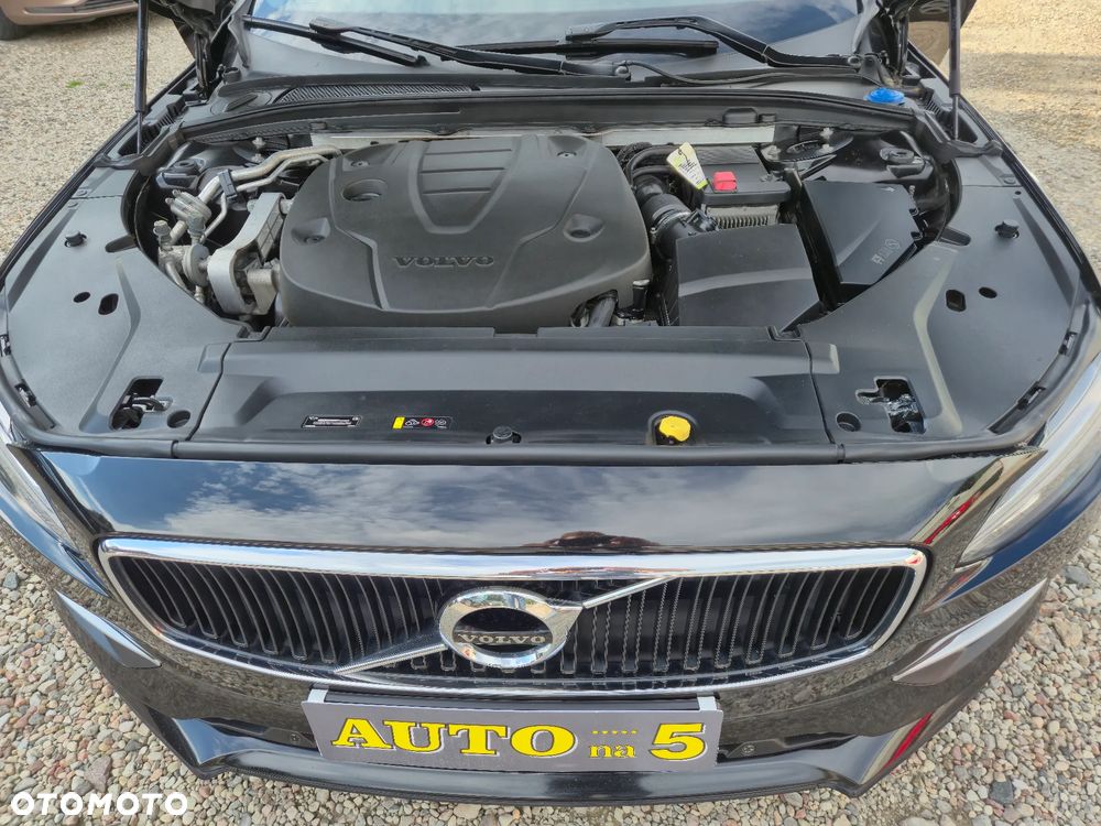 Volvo S90 D4 SCR Momentum - 29