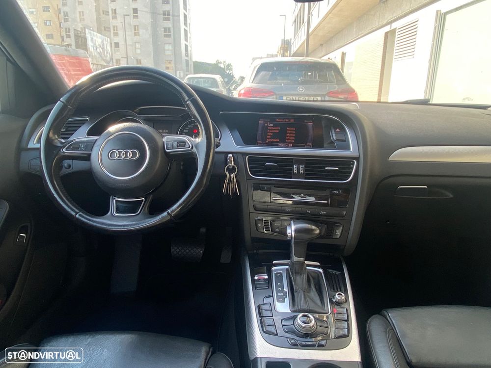 Audi A4 2.0 TDI multitronic Business Line S-line - 8
