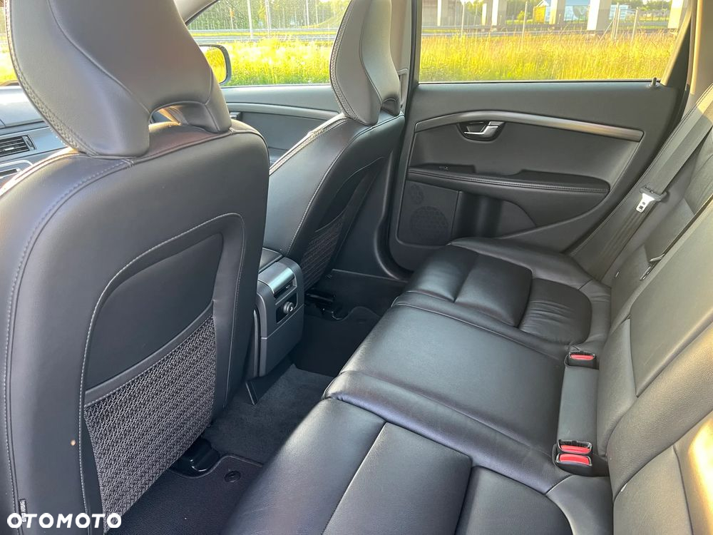 Volvo XC 70 D4 AWD Summum - 25