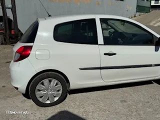 Renault CLIO - 3