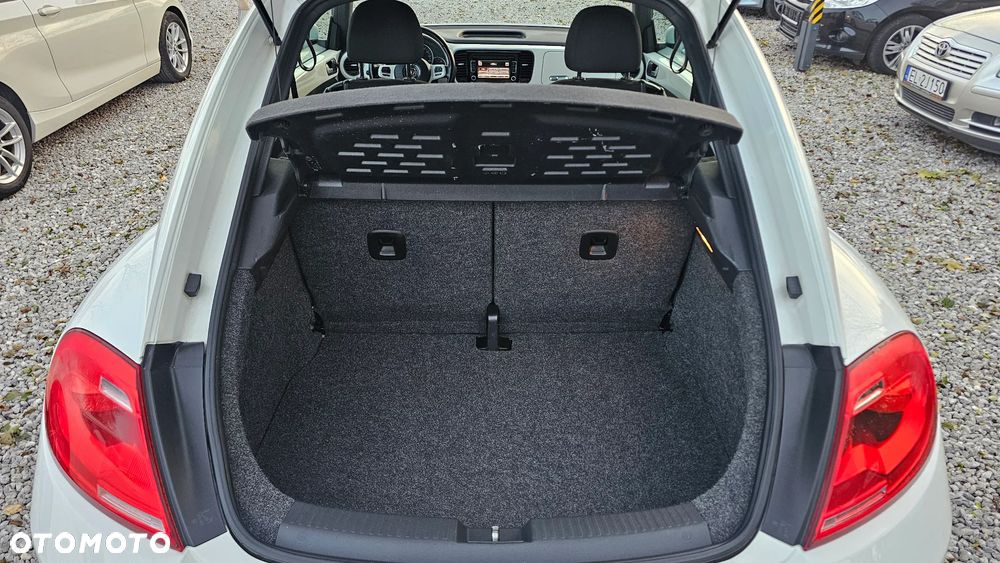 Volkswagen Beetle The 1.6 TDI DPF - 19