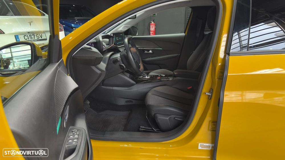 Peugeot e-208 Allure Pack - 22