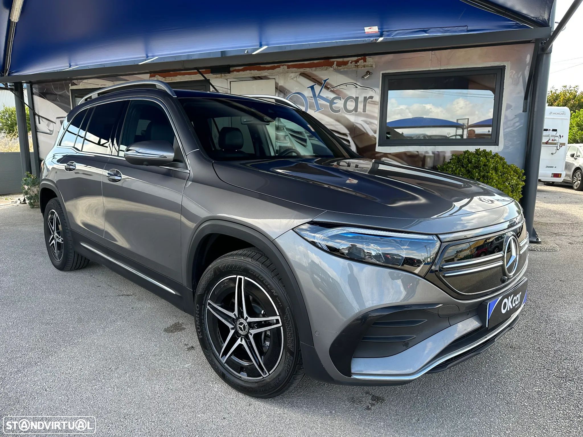 Mercedes-Benz EQB 250+ AMG Line - 1