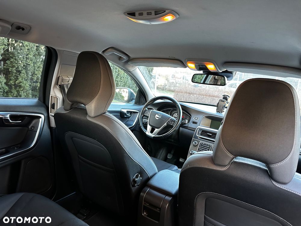 Volvo V60 D4 - 17