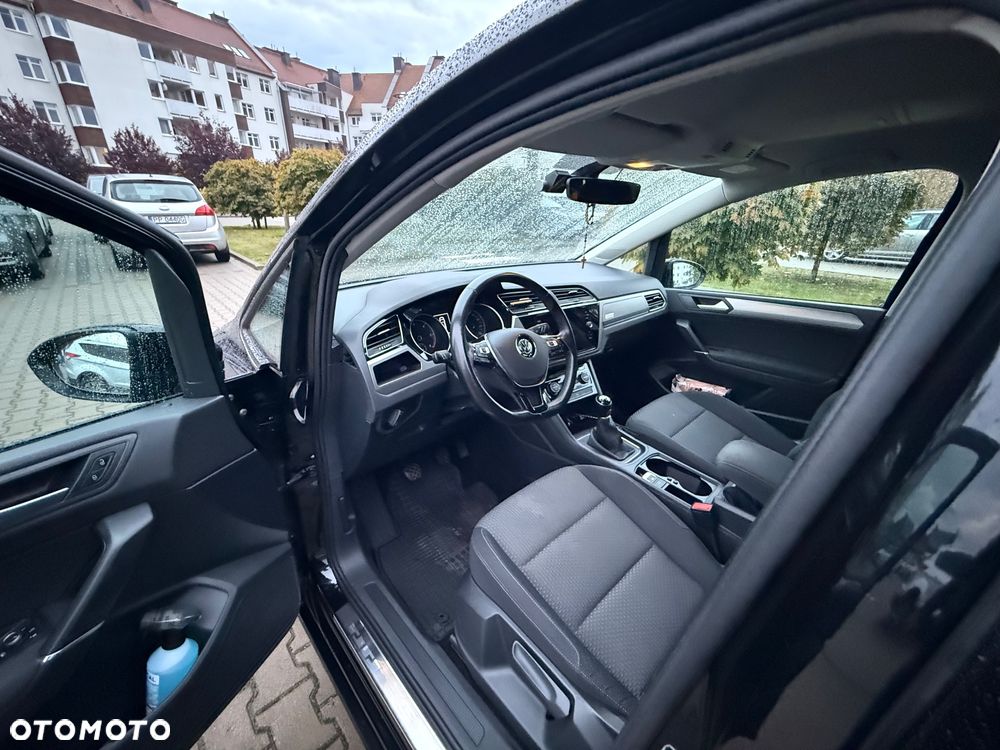 Volkswagen Touran 1.6 TDI BMT SCR Comfortline - 14