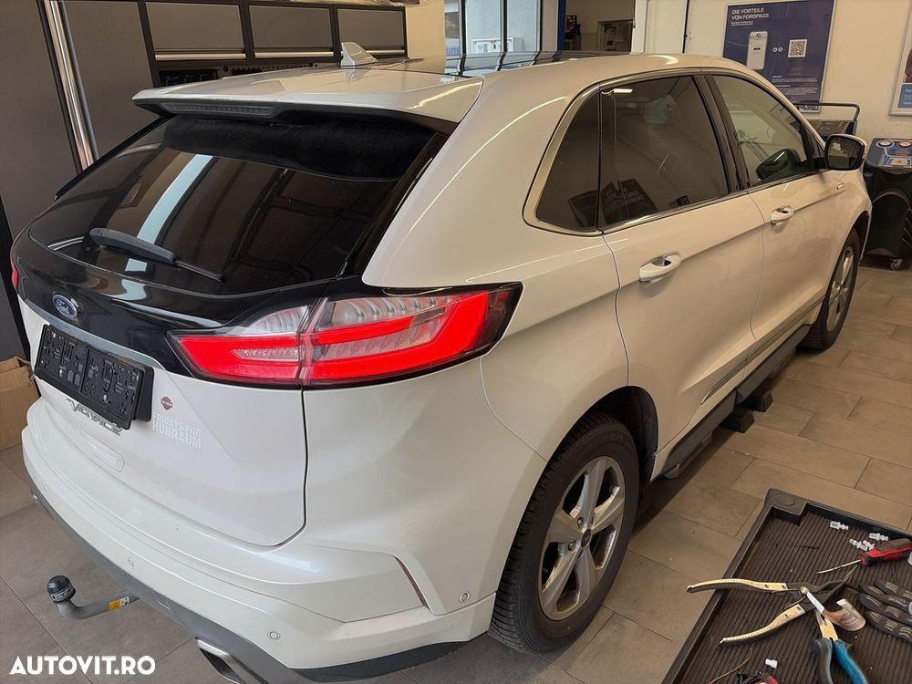 Ford Edge 2.0 EcoBlue Bi-Turbo 4x4 Aut. Vignale - 2