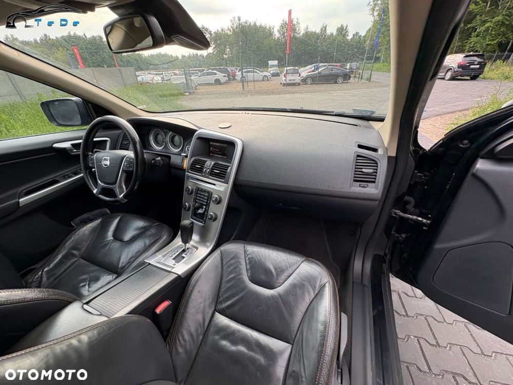 Volvo XC 60 2.4D AWD Summum - 28