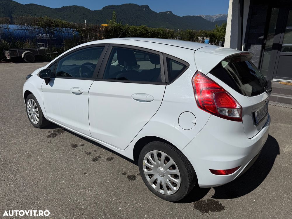 Ford Fiesta 1.5 TDCi DPF Trend - 2