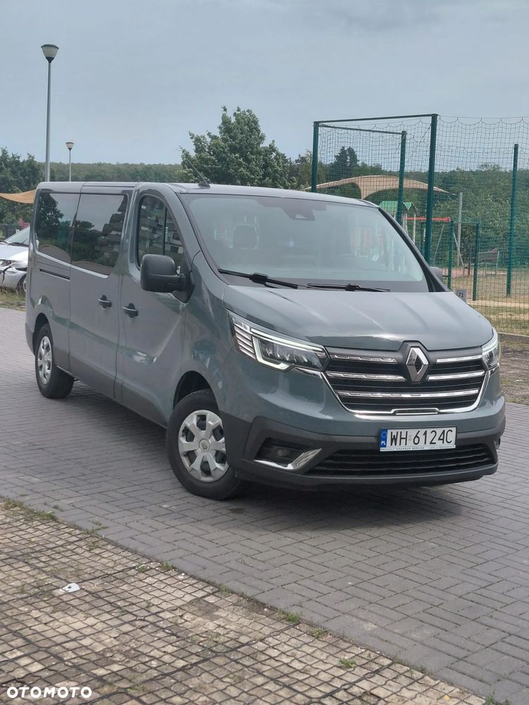 Renault Trafic Grand 2.0 dCi Escapade - 2