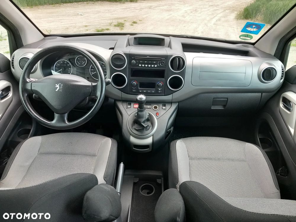 Peugeot Partner Kombi 110 Premium - 23