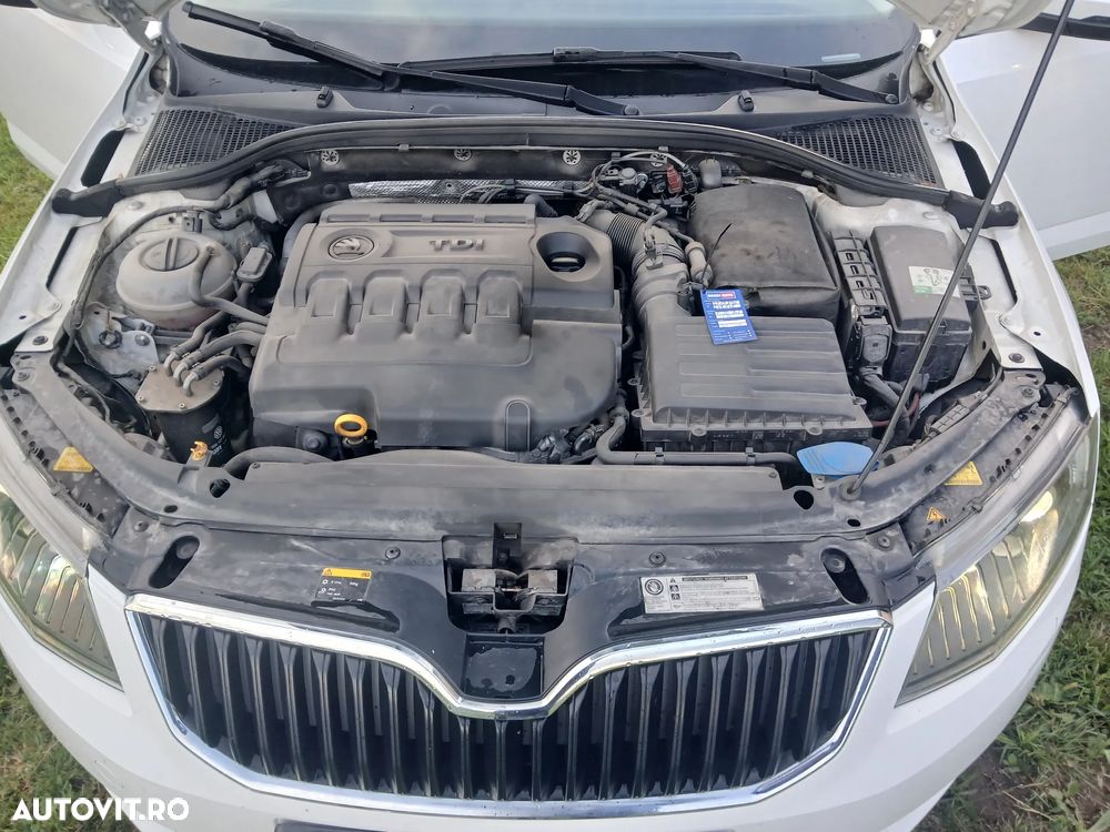 Skoda Octavia 2.0 TDI 4x4 DSG Style - 20