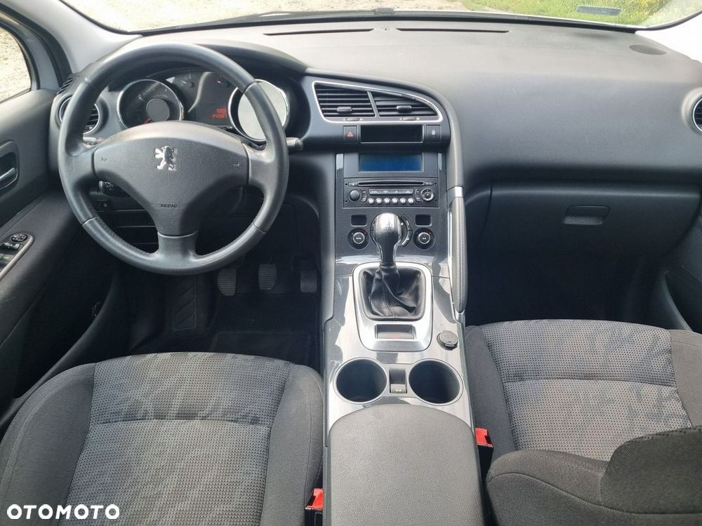 Peugeot 3008 - 18