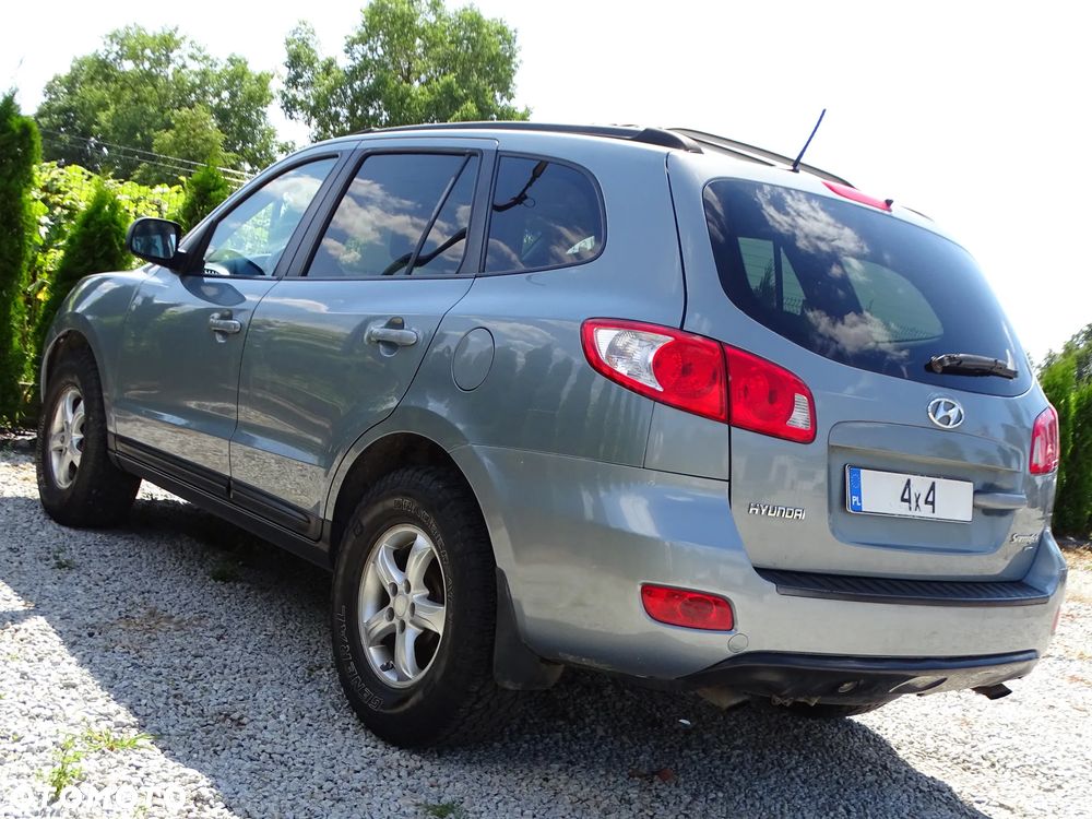 Hyundai Santa Fe - 4