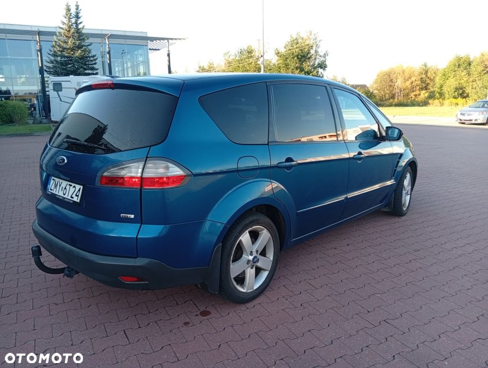 Ford S-Max - 4
