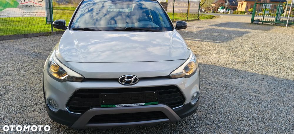Hyundai i20 blue 1.0 T-GDI Active YES Plus - 6