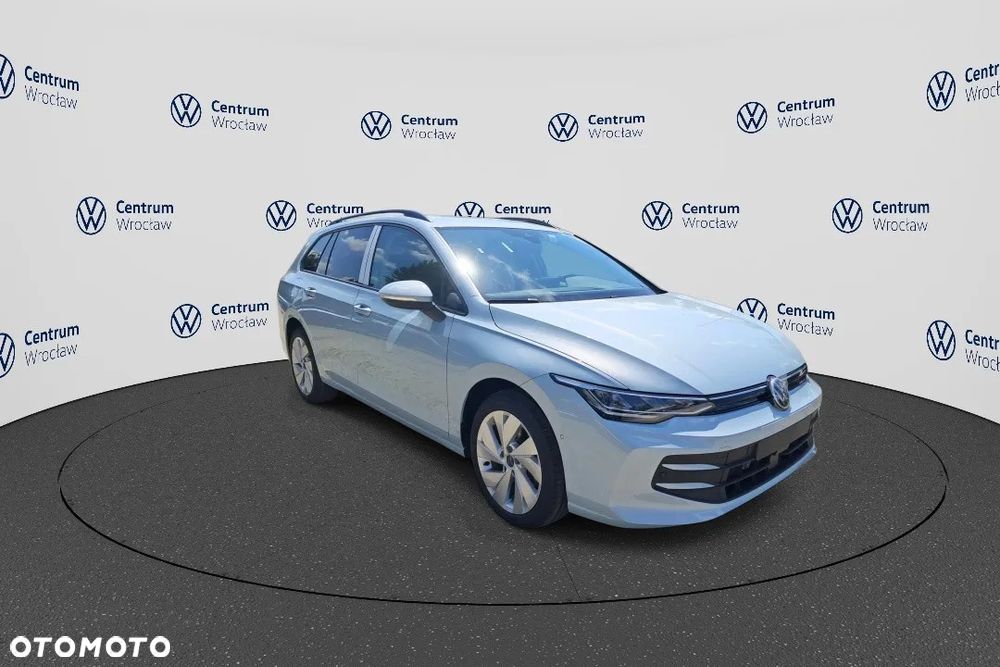 Volkswagen Golf VIII 1.5 eTSI EVO Life DSG - 3