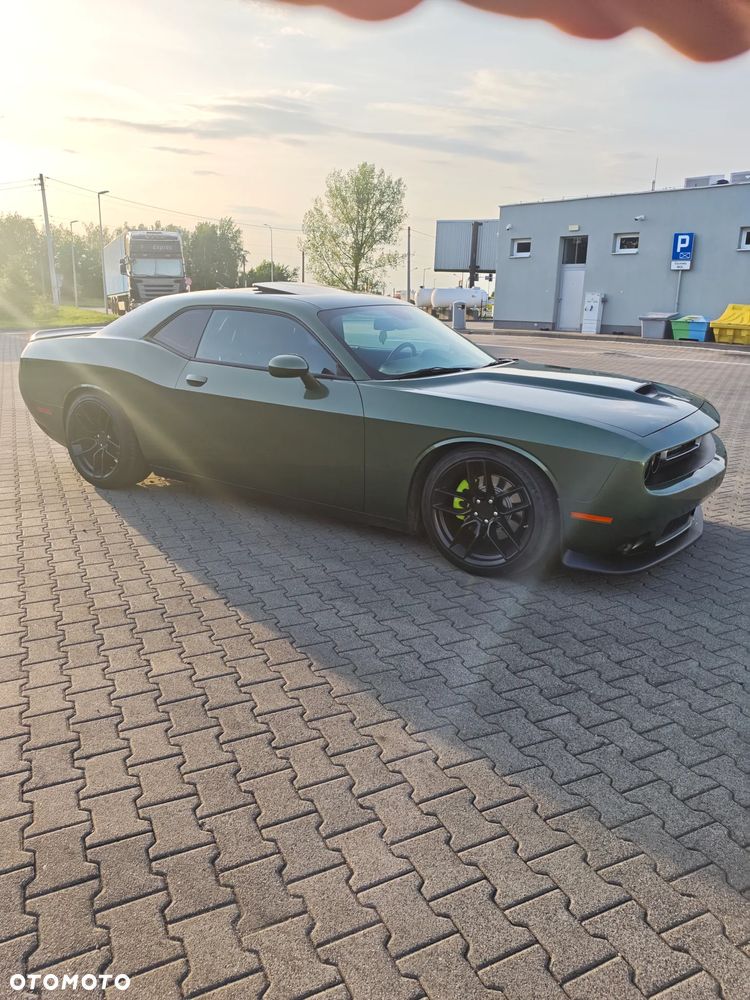 Dodge Challenger 5.7 R/T - 13
