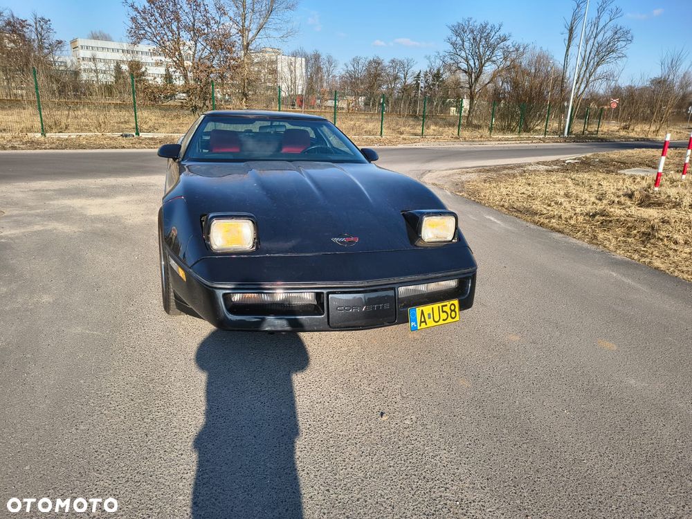 Chevrolet Corvette - 8