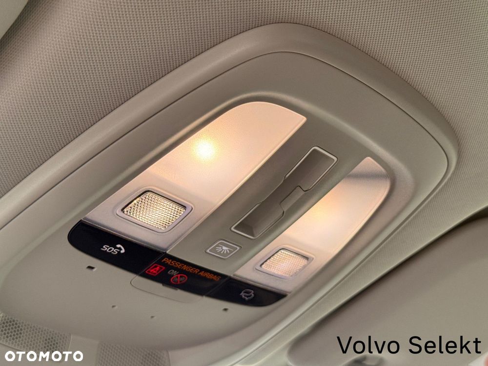 Volvo XC 60 - 22