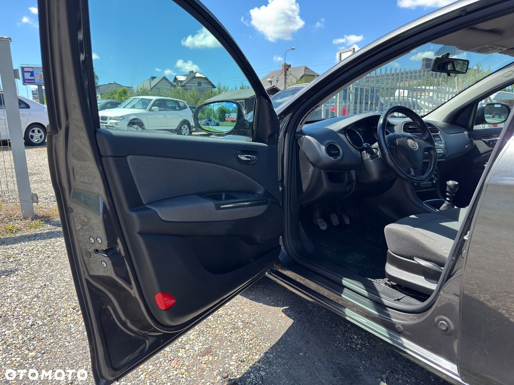 Fiat Bravo 1.4 16V Estiva Plus - 14