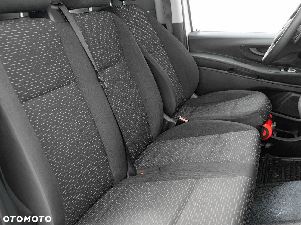 Mercedes-Benz Vito - 26
