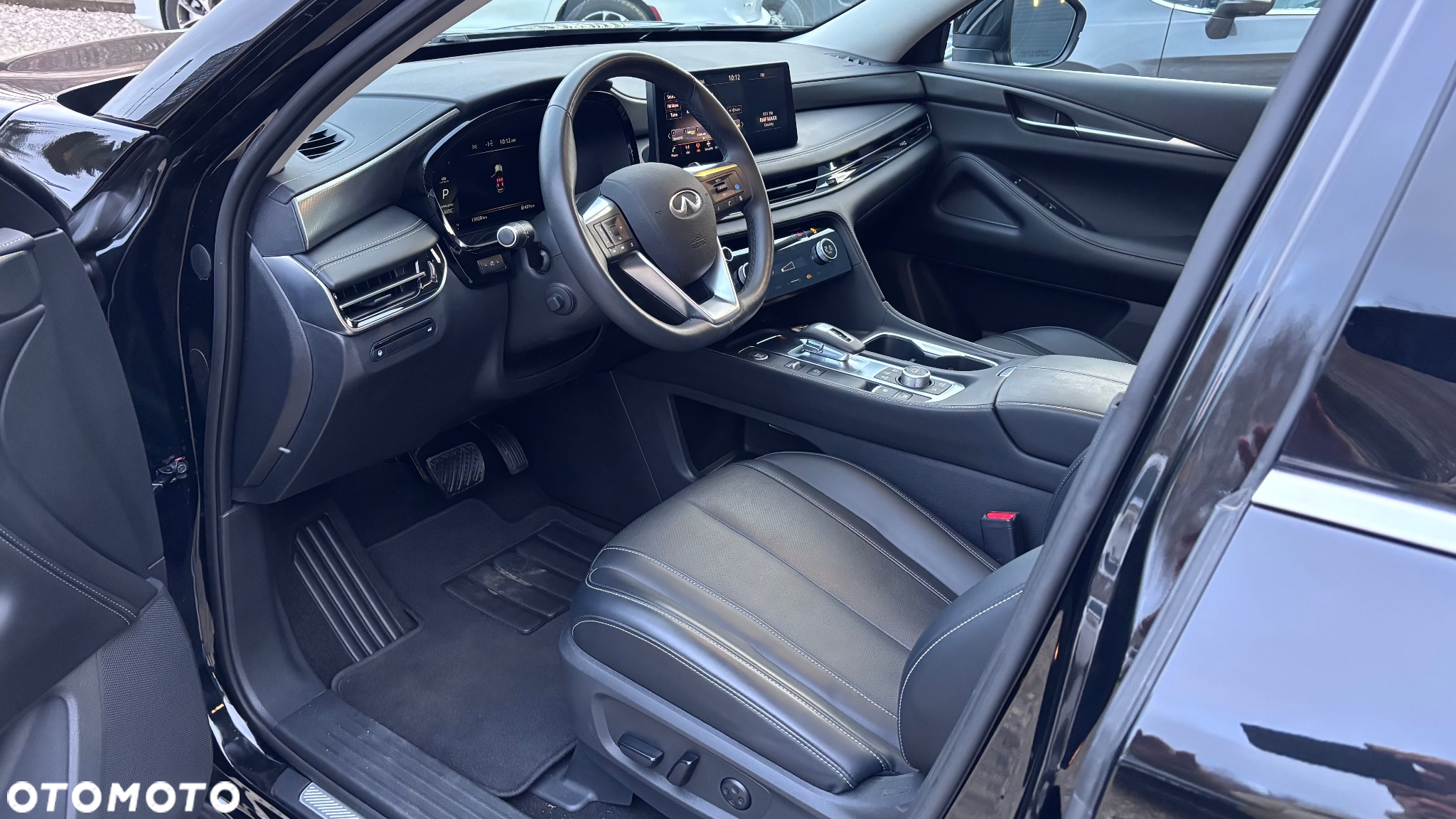 Infiniti QX60 - 16