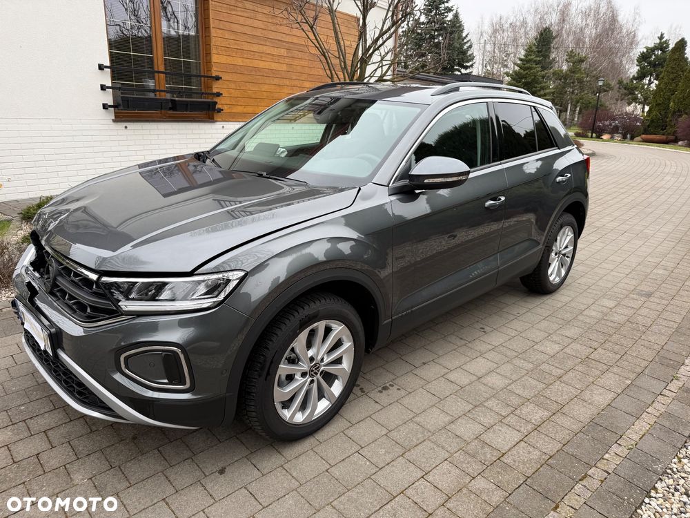 Volkswagen T-Roc 1.5 TSI Life Plus DSG - 2
