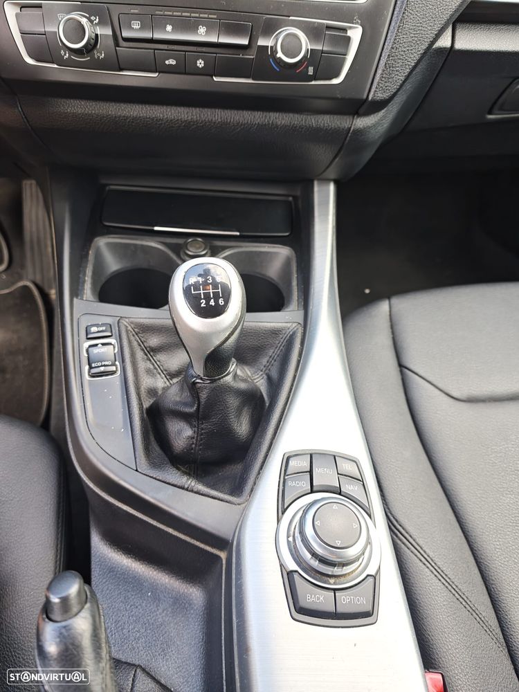BMW 116 d EfficientDynamics Edition - 10