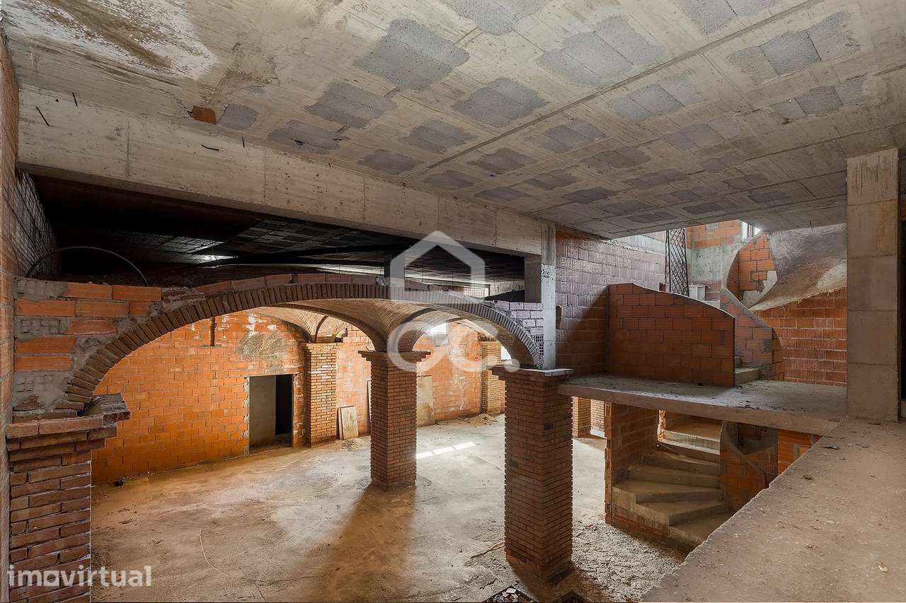 Espaço comercial com 787 m2 | Mourão - Grande imagem: 4/16