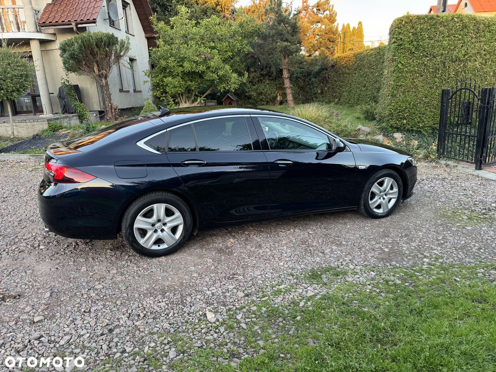 Opel Insignia - 8