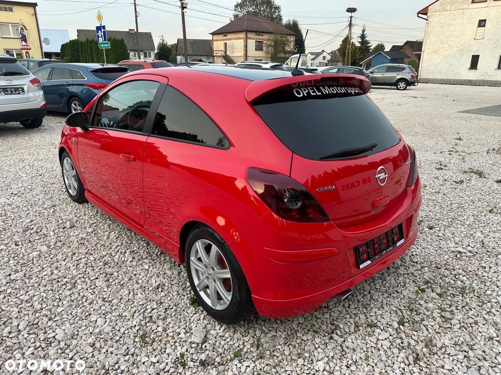 Opel Corsa 1.4 16V Cosmo - 5