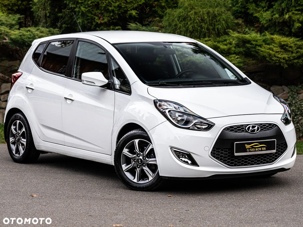 Hyundai ix20 1.4 Premium - 12