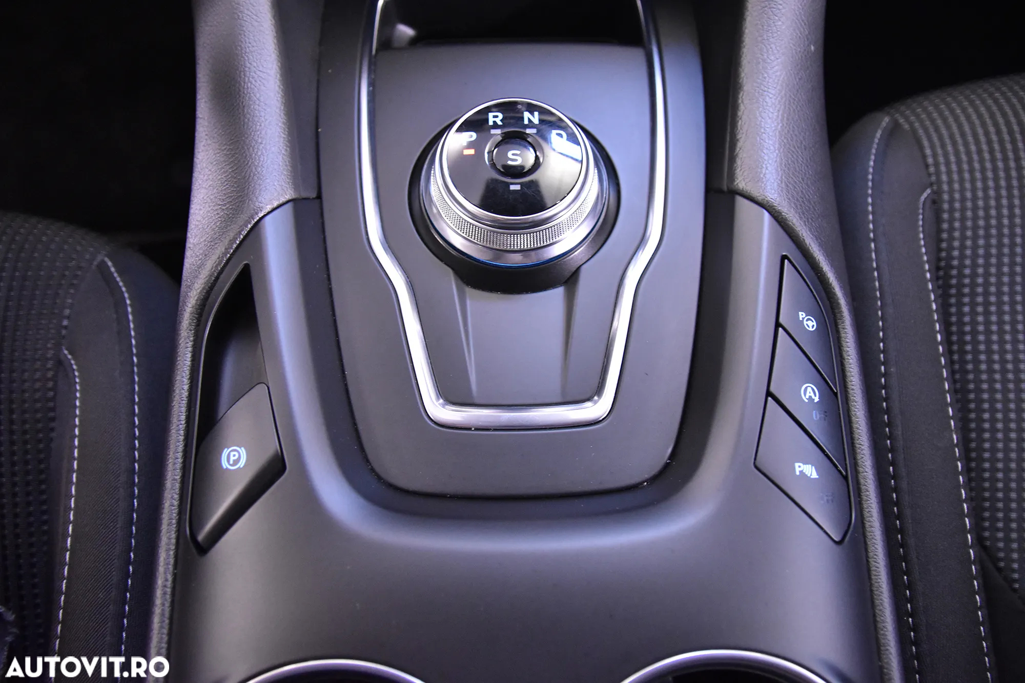 Ford Mondeo - 17