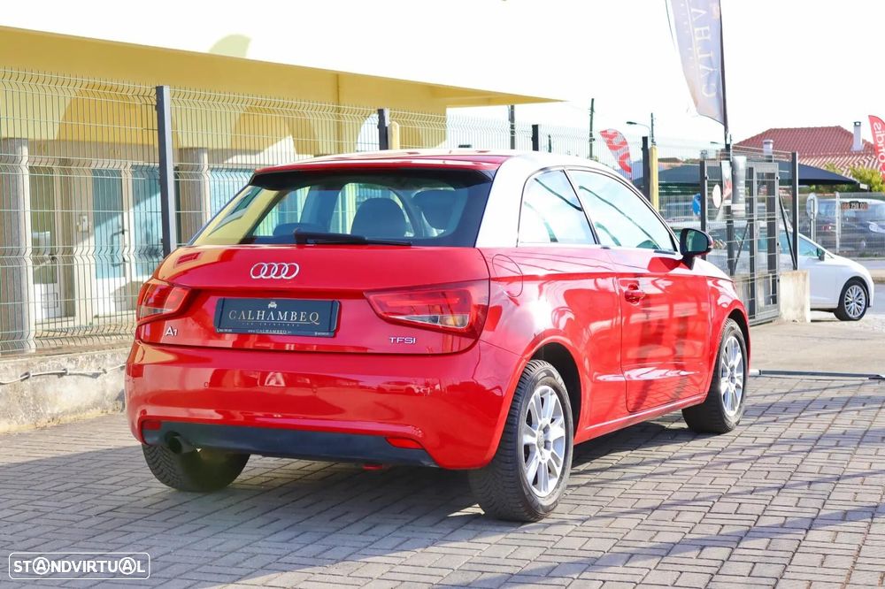 Audi A1 1.2 TFSI Attraction - 3