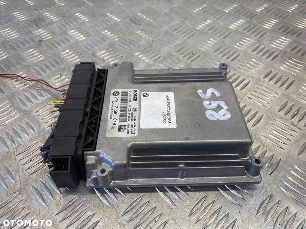 STEROWNIK MODUŁ KOMPUTER SILNIKA BMW E81 E87 E90 E60 2.0 7582220 0261S04117 - 3