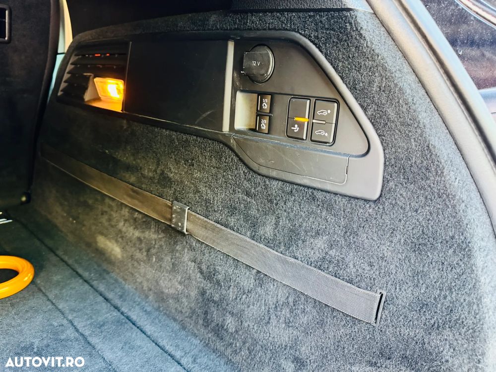 Volkswagen Touareg 3.0 V6 TDI BMT - 8