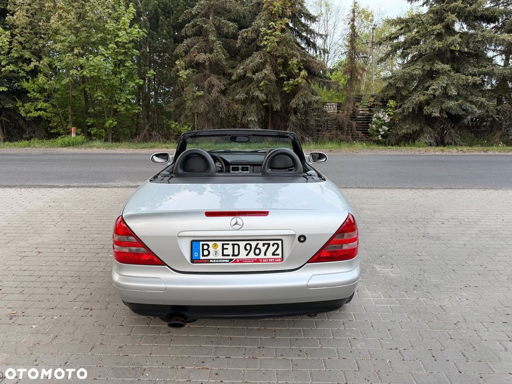 Mercedes-Benz SLK - 8