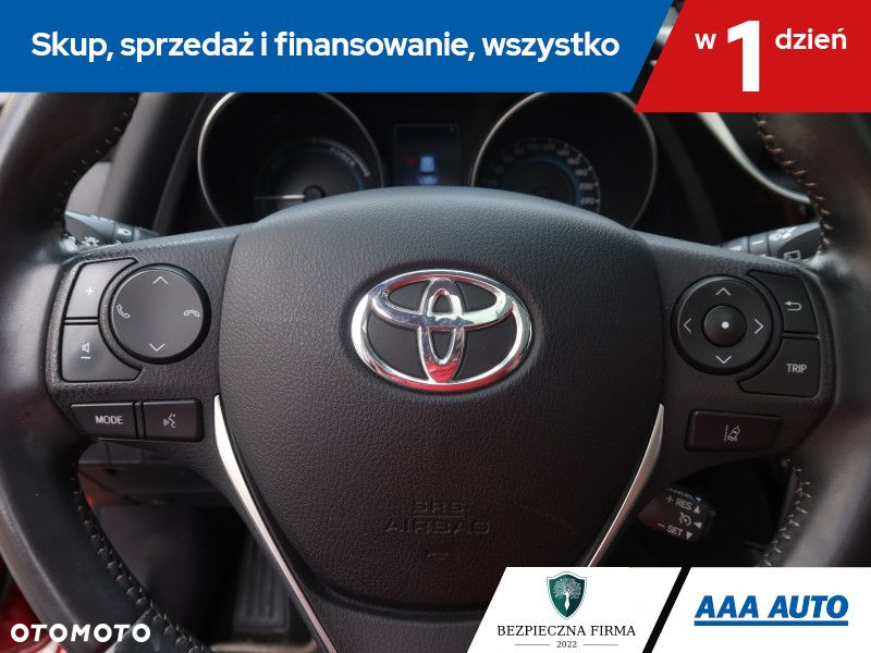 Toyota Auris - 17