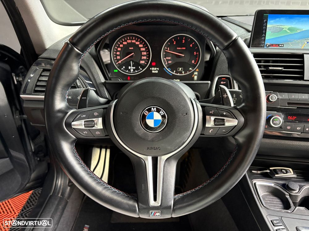 BMW 118 dA Pack M - 10