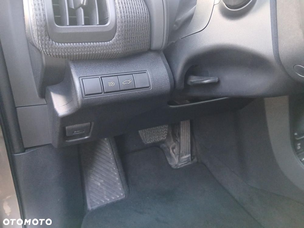 Toyota bZ4X 71.4kWh 4x4 Prestige - 36