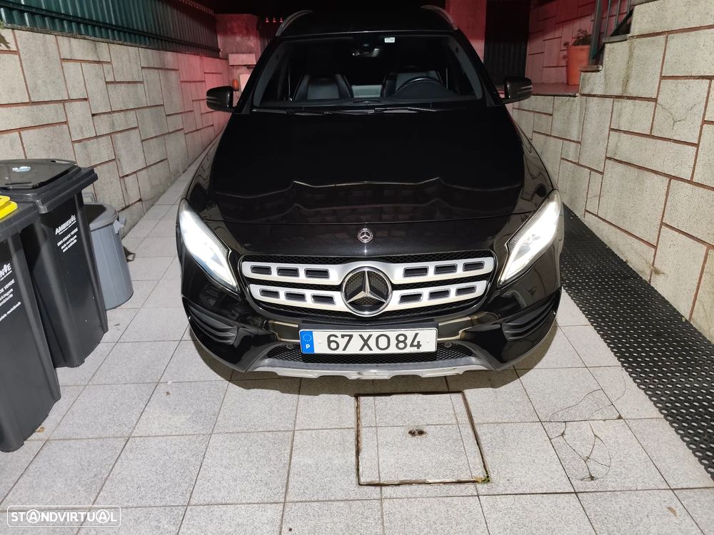 Mercedes-Benz GLA 220 d 7G-DCT AMG Line - 10